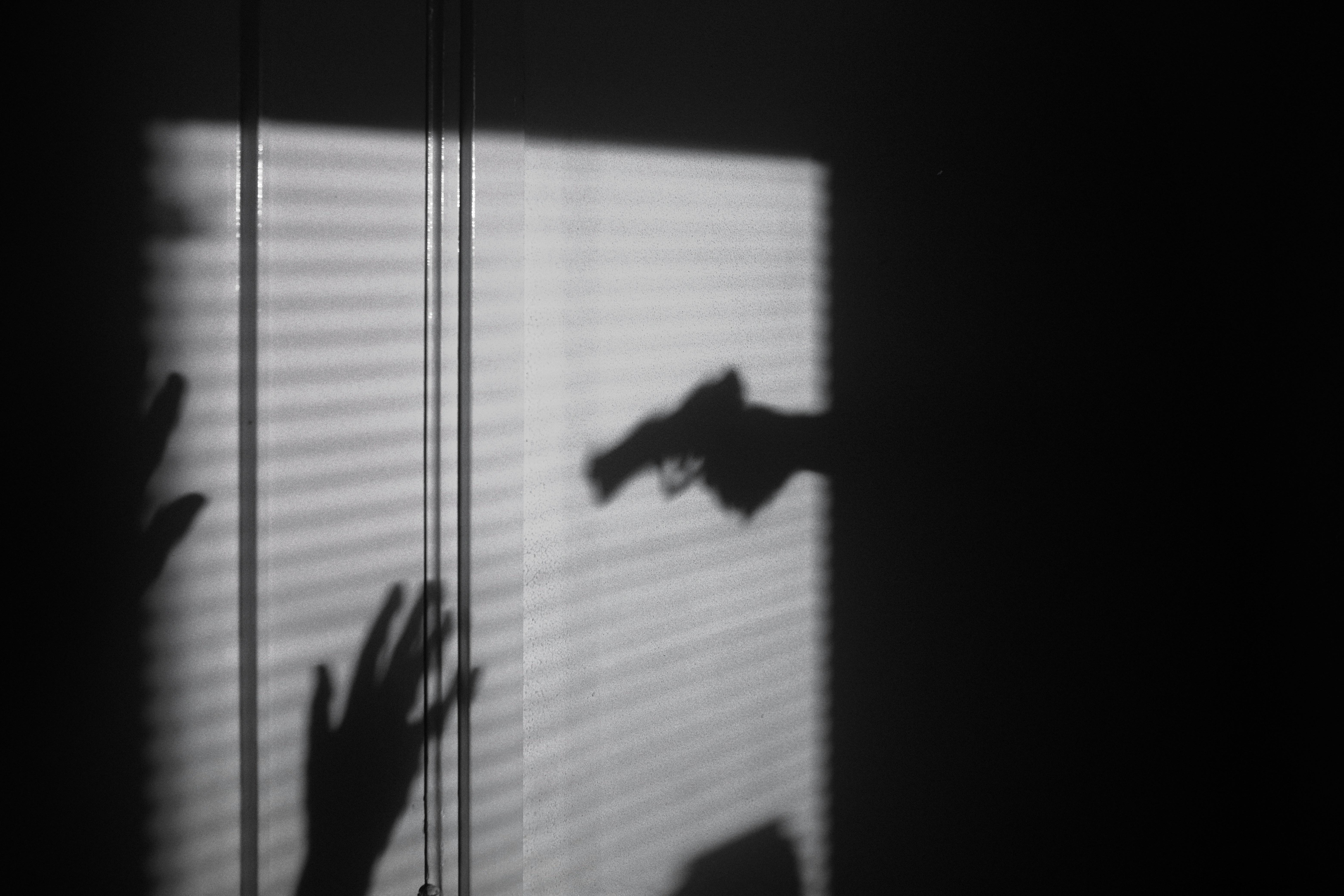 Impact of Repeated Exposure ​to ⁤Violent Content